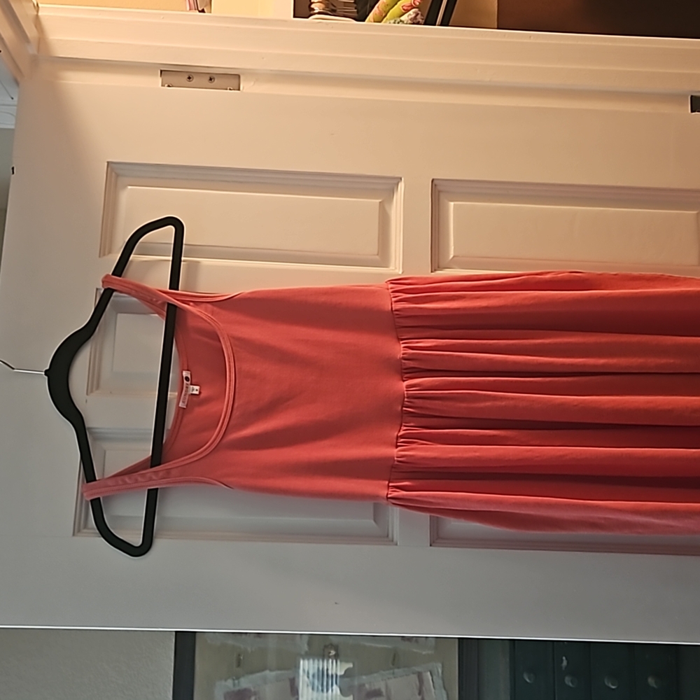 SUNDRY ANTHROPOLOGIE